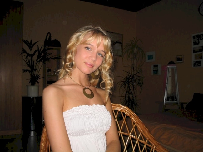 Adoptez une femme coquine vraiment salope