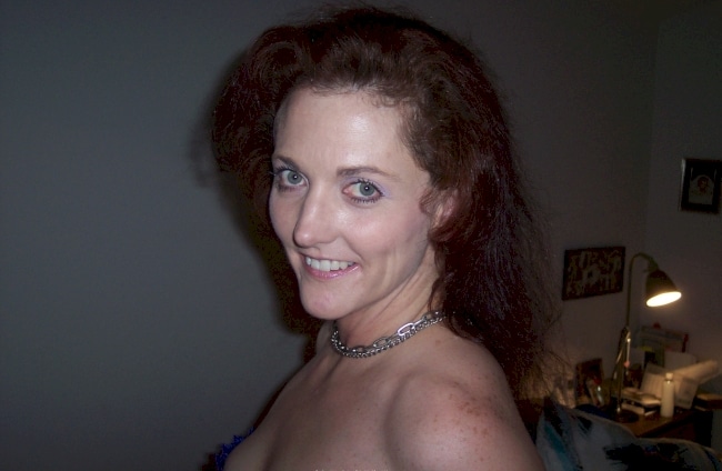 Jolie coquine qui a envie d'un plan entre libertins